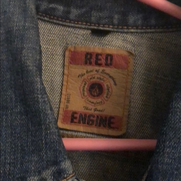Red Engine - Picture 2 of 6
